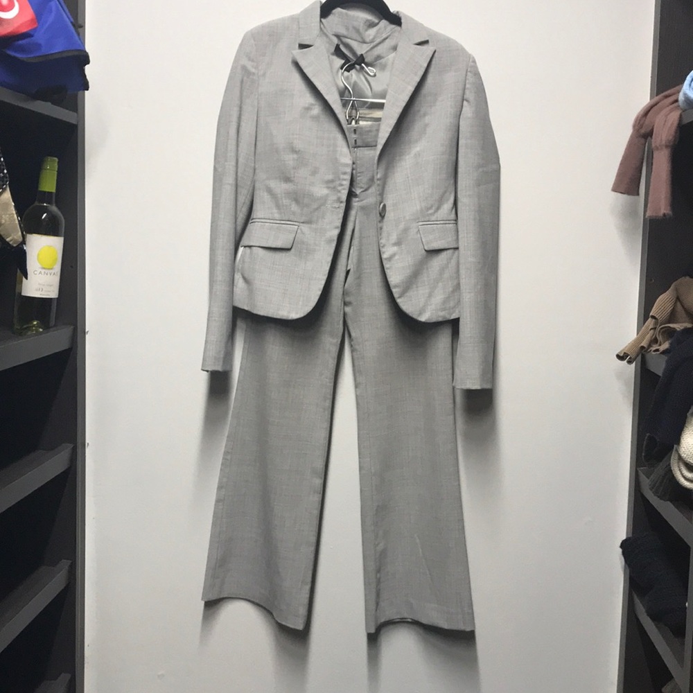 Grey Express suit
